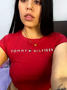 sophyy_white's cam snapshot