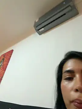 Dj_scarlettmorreti's cam snapshot