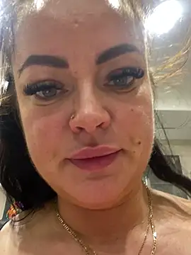 HotLivv69 live sex cam