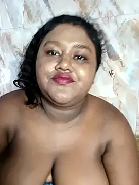 horny_diana's cam snapshot