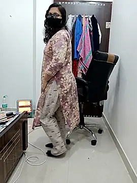 piryasharma005's cam snapshot