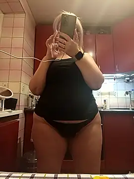 feralberry2's cam snapshot