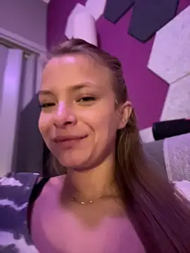 AnastasiaAniess live sex cam