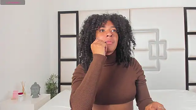 CarlaMarcuzzi's cam snapshot