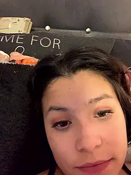 3littleschoolteens's cam snapshot