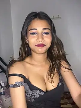 STRIP_GLOW live sex cam