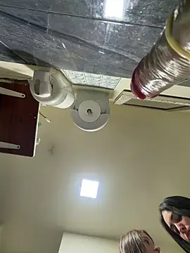 roouse's cam snapshot