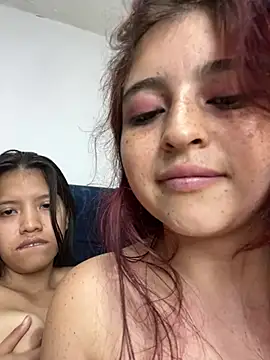 Xuxi_XXX live sex cam