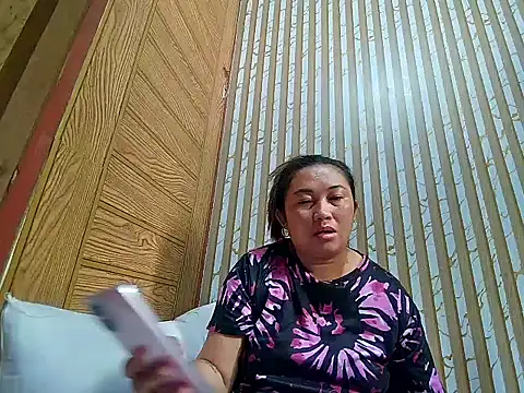 Simple_Pinay143's cam snapshot