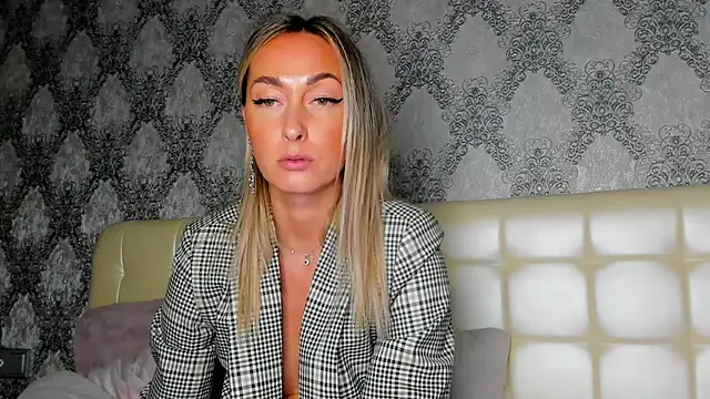 StarryHanna live sex cam