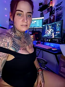 blazed_vixen's cam snapshot