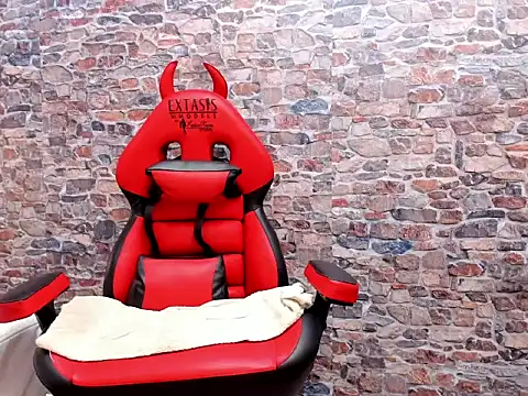 EXOTIC_TRANS live sex cam