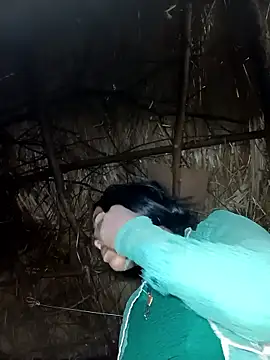 Cutsedi3's cam snapshot