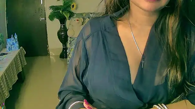 Cute-Tara's cam snapshot