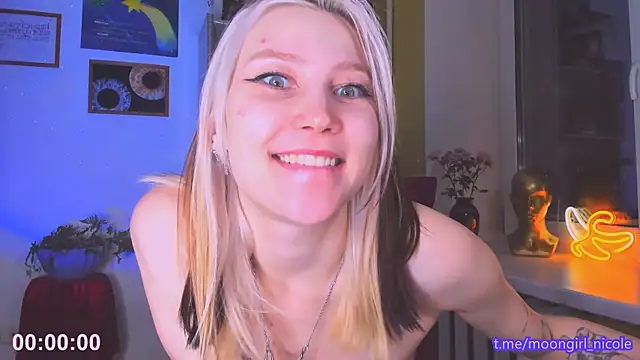 Nicole_matt's cam snapshot