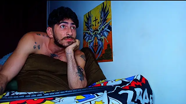 Thomass00 live sex cam