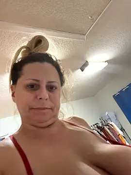 Hotslut187's cam snapshot