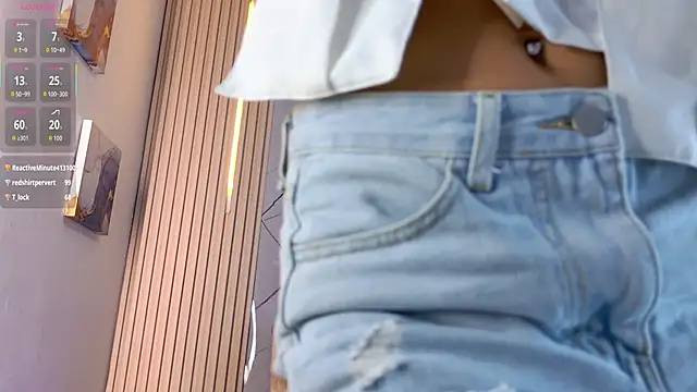 Sara_swift9 live sex cam