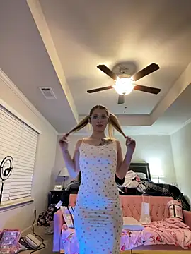 Riley_ray69's cam snapshot