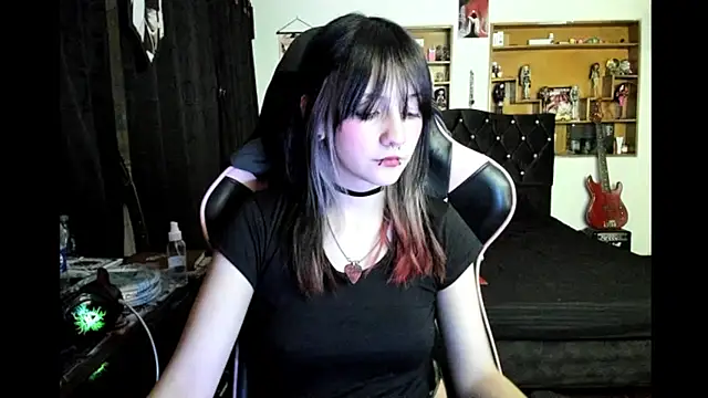 Maki_Zein_ live sex cam