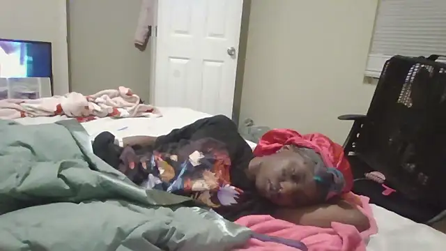 missblasian's cam snapshot