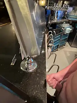 dirtyanal23's cam snapshot