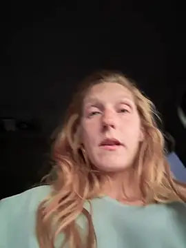 GoldenFlameGoddess's cam snapshot