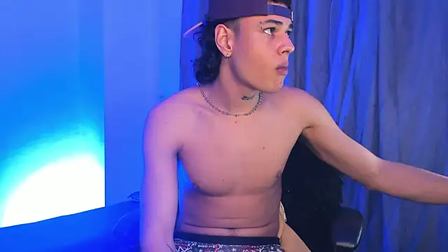 Puca_and_Garu's cam snapshot