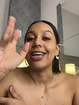 MiilaBlake's cam snapshot