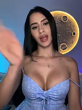 SarahhSmitth1 live sex cam