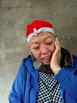 Agnes-baby's cam snapshot