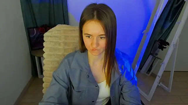 Catherine_e live sex cam