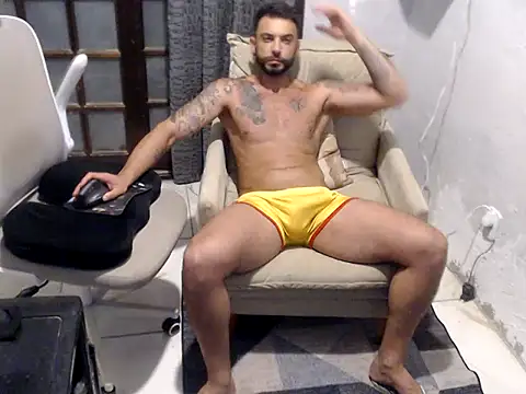 NycolasRJ live sex cam