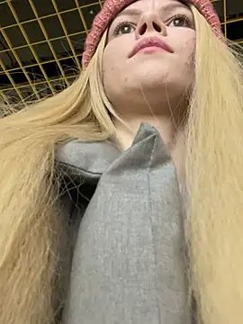 katty_cutey's cam snapshot