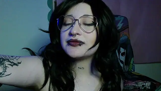 Aoidandelion's cam snapshot