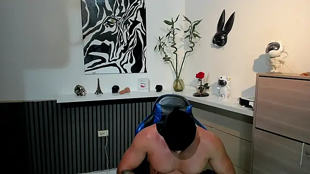 Daemon21 live sex cam