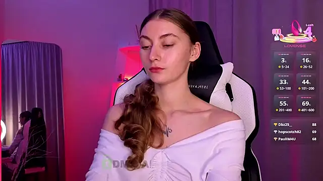 lady_curls live sex cam