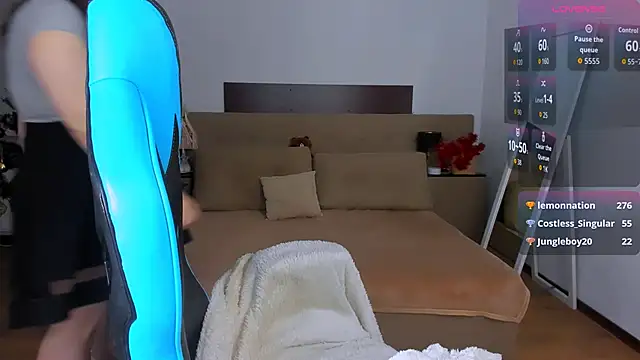 Viola__Shy's cam snapshot