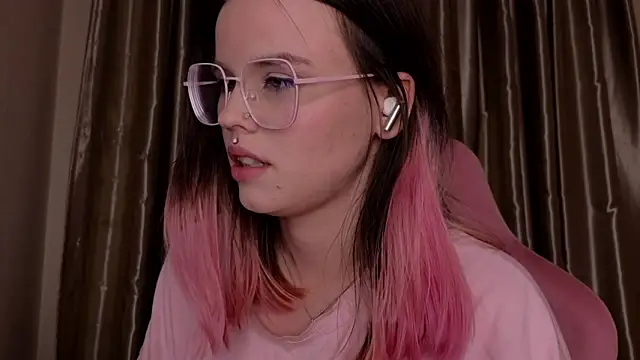 HanaMitsuri's cam snapshot