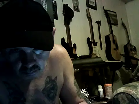 howudoin2025's cam snapshot