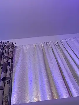 FlowersinEunoia live sex cam