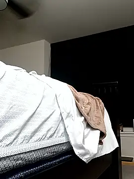 CumDumpPig83 live sex cam