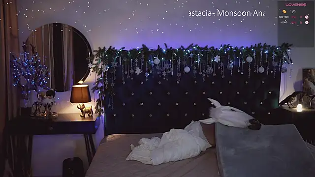 Russian-She-bear live sex cam