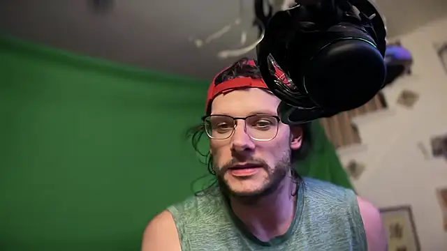 MasterDaddyCool's cam snapshot