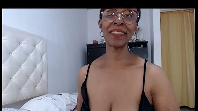 ebonym1lf's cam snapshot