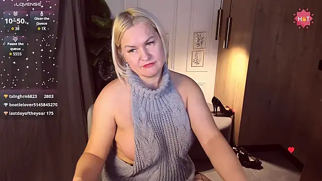 YolandaKiss's cam snapshot