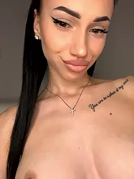 ilariea_girl live sex cam