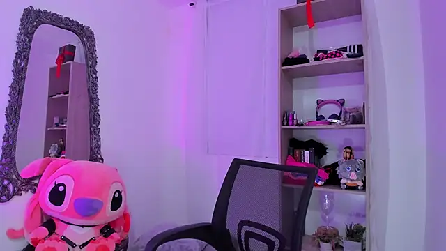 KimberlyJohnsoon live sex cam