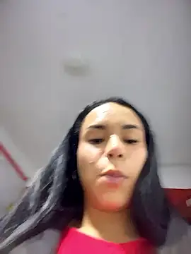 Naatalia live sex cam