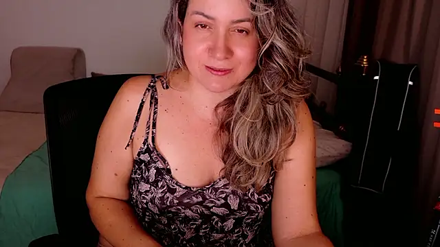 AVRAKEHDABRA's cam snapshot